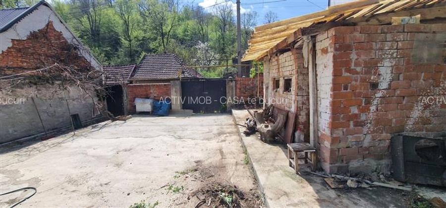 Resita Lot de Casa 600 Mp Toate Utilitatile Zona Triaj - 4