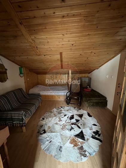 Casă cu poveste în Zamora, Bușteni - 8