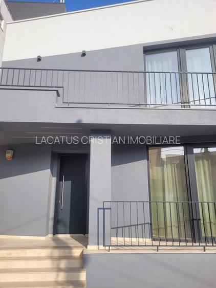 VILA LUX  D+P+1+M ZONA FALEZA NORD - 19