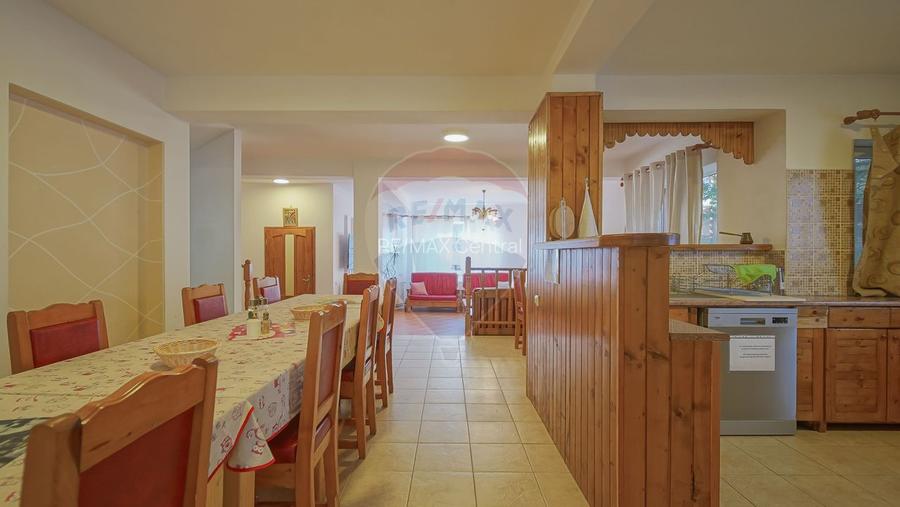 Vila în Poiana Brașov – Refugiu exclusivist și investiție! - 8