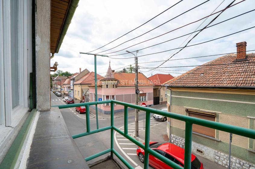 Apartament 3 camere ultracentral cu garaj si beci - 6
