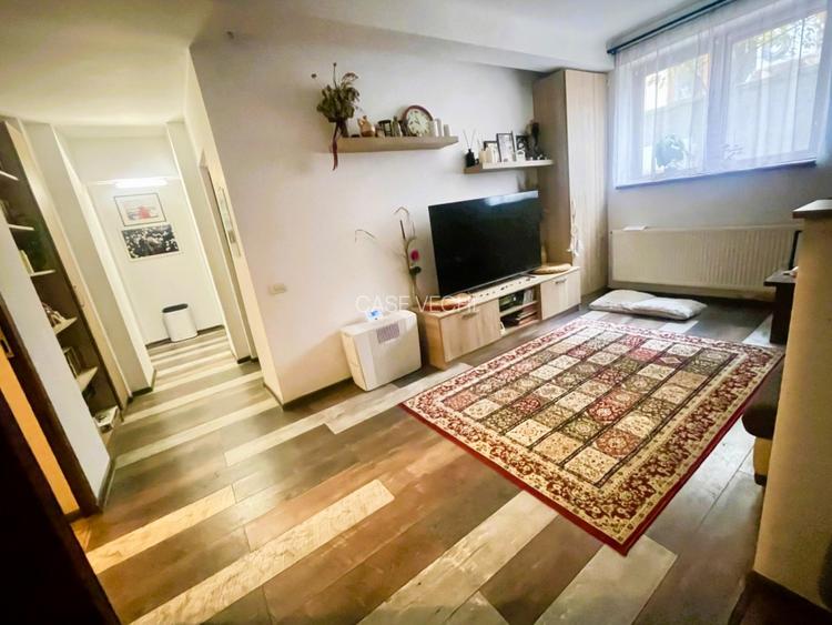 VAND TREI CAMERE, DECOMANDAT, MUNCII-CALARASILOR - 2