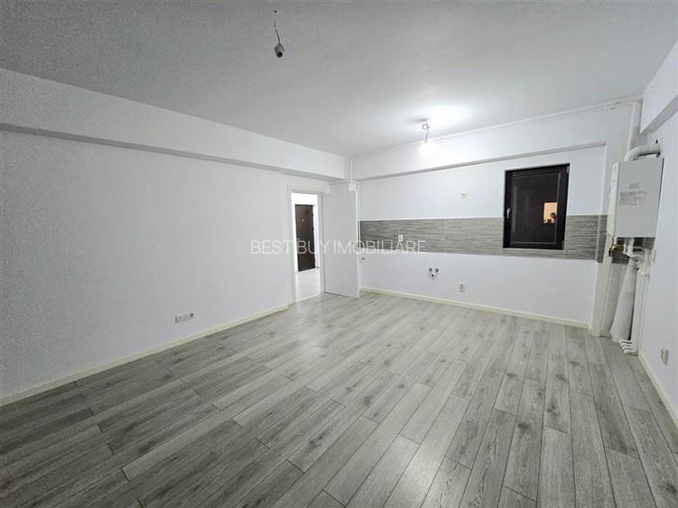 AP.2 CAM. SECTOR 1 CHITILEI MALL COLOSSEUM - 3