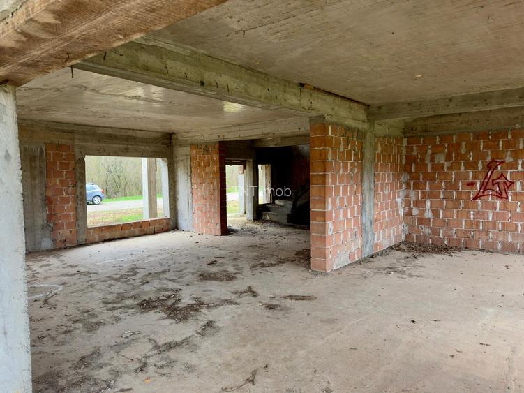 Vila Individuala S+P+1+M cu Teren 1000mp langa Padure - Balotesti - 34