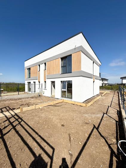 Casa duplex 4 camere 2 bai zona Bucium - 9