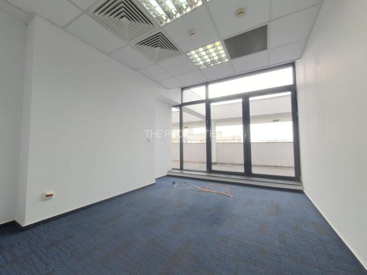 Cladire birouri in zona Izvor - 15