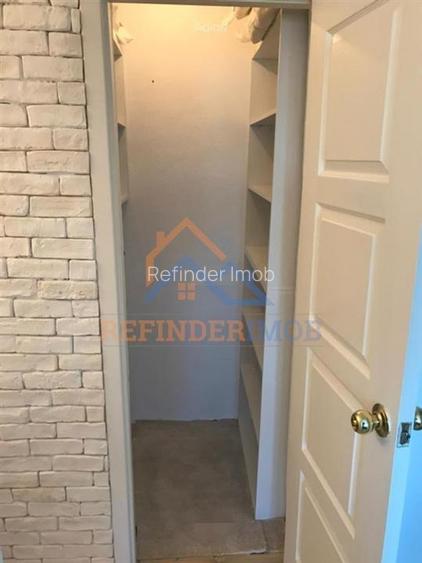 Ultracentral, Romana, Metrou, bloc 1980 reabilitat - 5