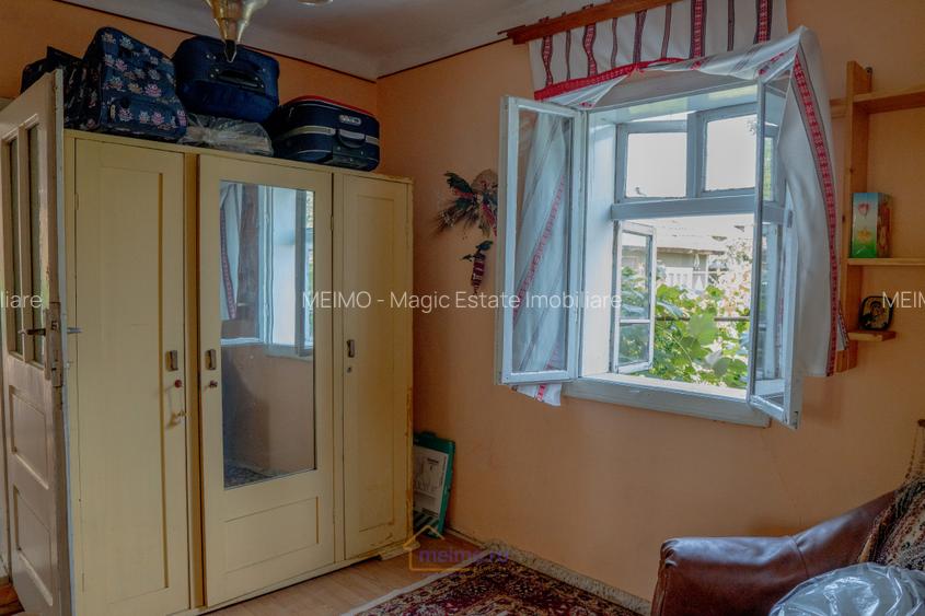 O casă, un teren, mai multe opțiuni – Comănești, Str. Moldovei - 8