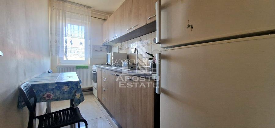 Apartament 3 camere,zona Boul Rosu - 5
