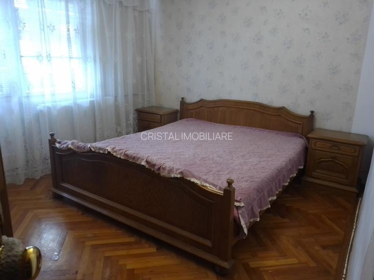 Vanzare Apartament 3 Camere Vitan - Nerva Traian, Bloc 1989 Reabilitat, Hol în H - 2