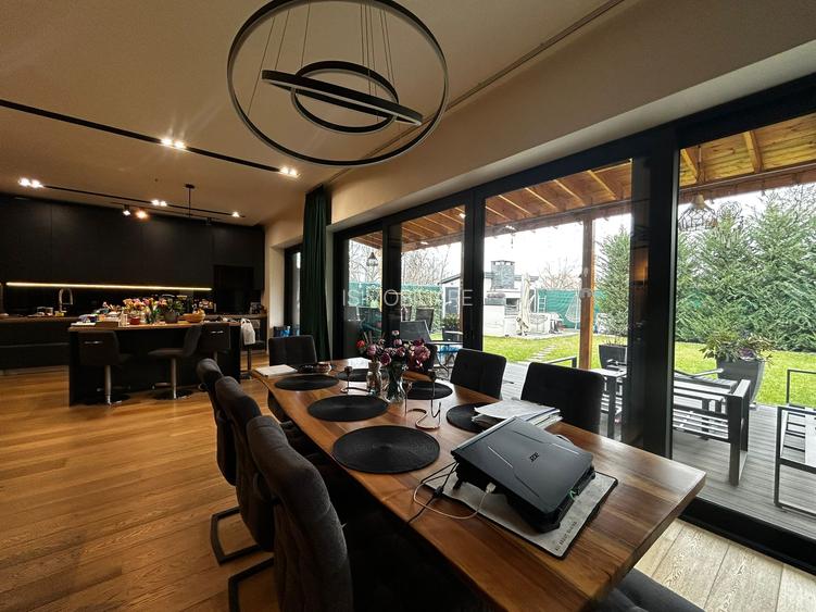 Casa Vila Otopeni Odai central De Vanzare, 5 camere - 8