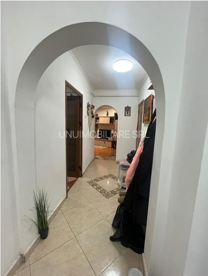 Apartament trei camere - etaj 2 - 80 mp - zona Restaurant Urban - 8