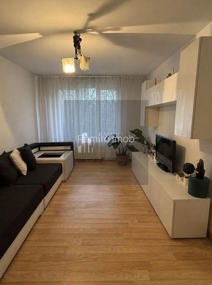 3 Camere - 15 minute metrou - Titan - Loc de parcare - 4