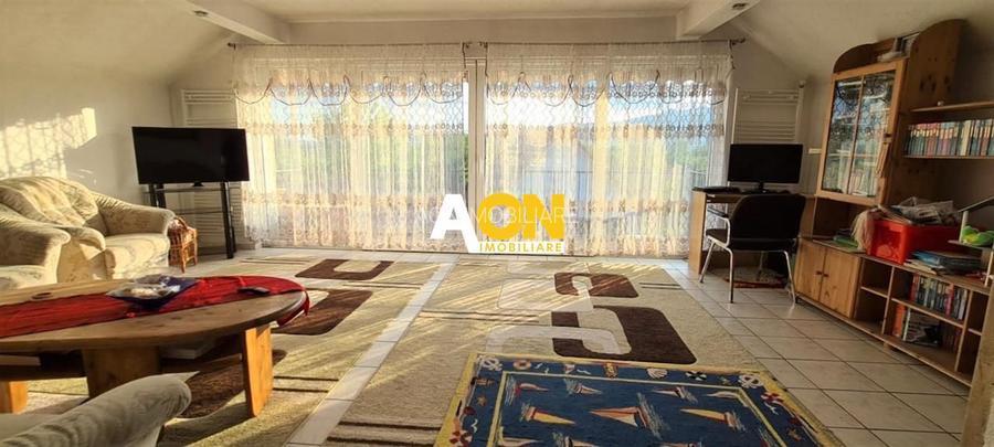 Casa pentru 2 familii, 7 Camere, 2 Garaje, 1500MP Teren - 22