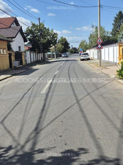 De vanzare 2 case + spartiu comercial in Chiajna!! - 4