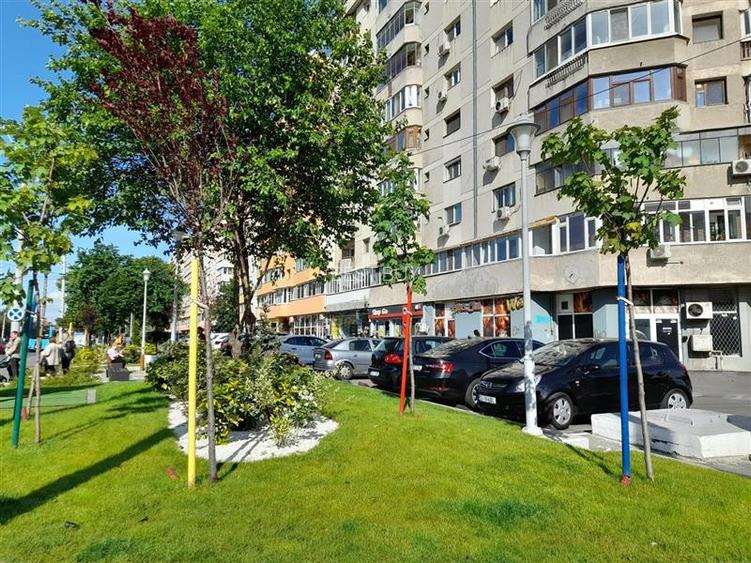 SEBASTIAN TUTUNARI 65 MP ETAJ 5/8 BLOC 1985 REABILITAT - 8