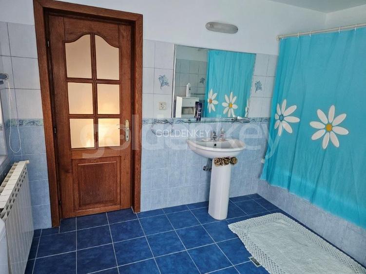 Vila individuala cu 8 camere | piscina | 2 garaje | 888mp teren - 13