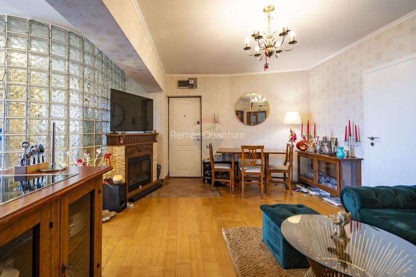 De vânzare apartament cu 3 camere și terasă, Bulevardul Dacia - 10