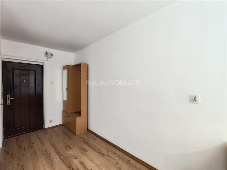 Camera cu baie Tractorul - 4