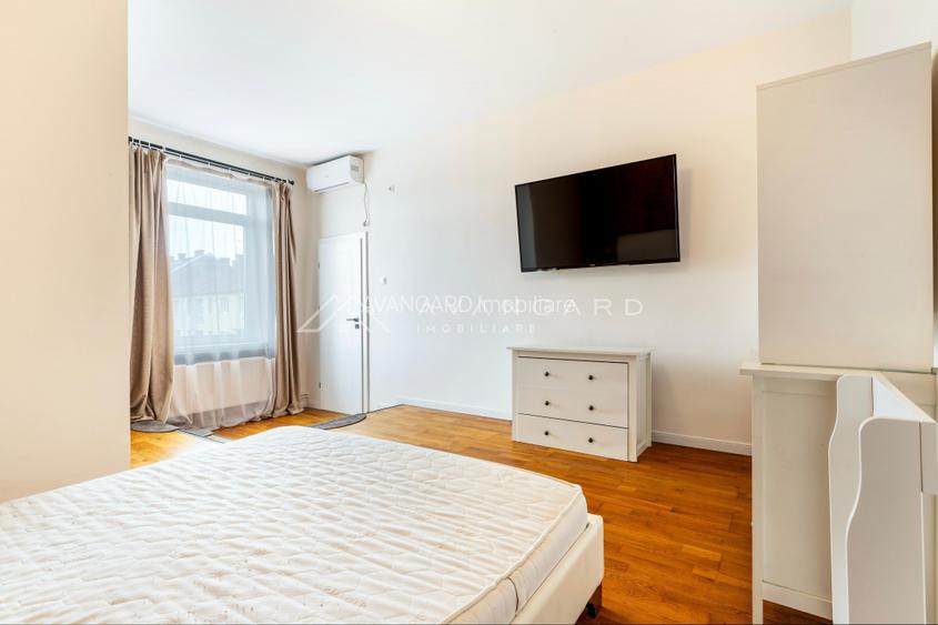 Apartament cu 3 camere, 87 mp, parcare, strada Horea - 7