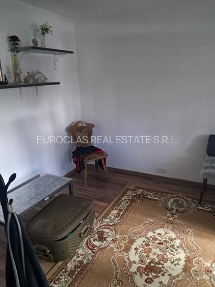 Casa 3 camere - zona Bratianu/2 cocosi - 84.900 euro (Cod E2+E7) - 9
