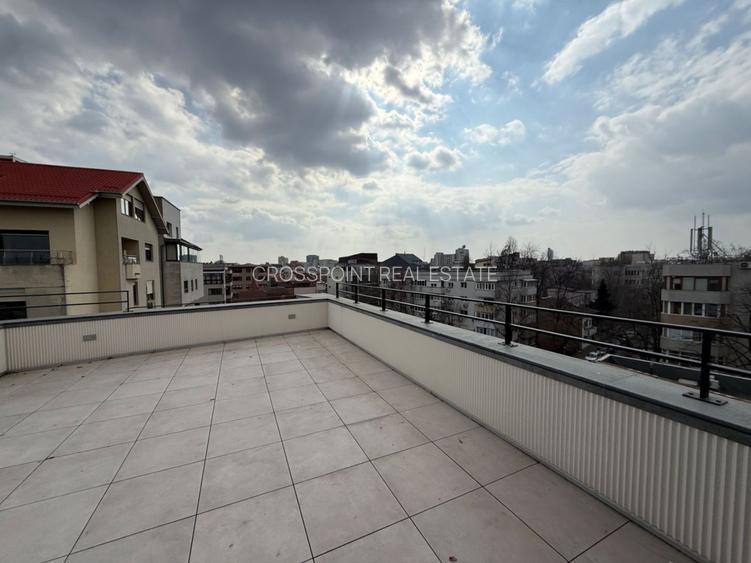 Cladire boutique / pretabila clinica medicala, birouri sau comercial - 2