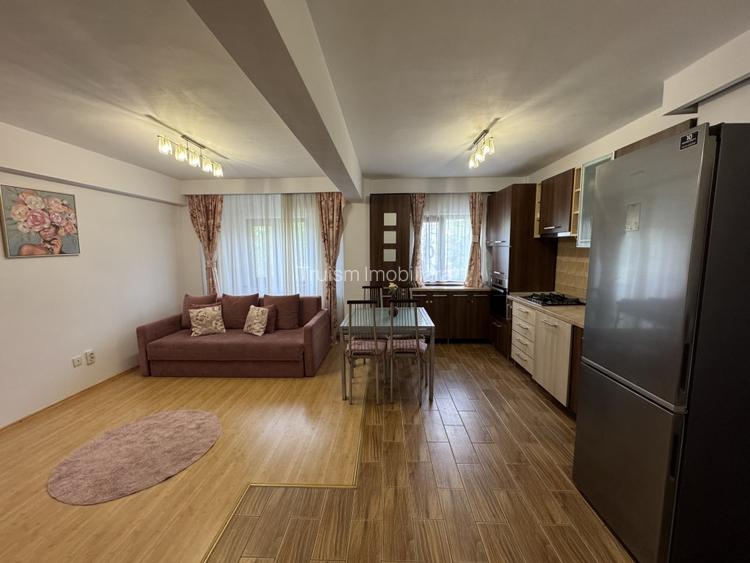 Ap 3 cam, etaj 1, Zona Malu Rosu - 5