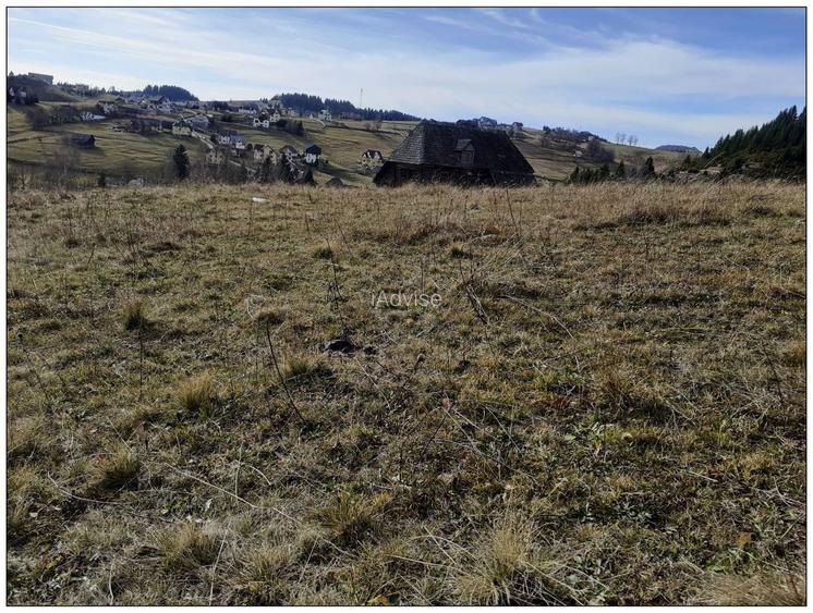 Teren Cu Priveliste Deosebita De Vanzare In Fundata - 3