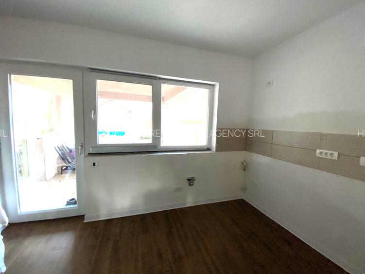 Casă modernă pe un singur nivel, vis-a-vis de pădure, în Balotești - 4