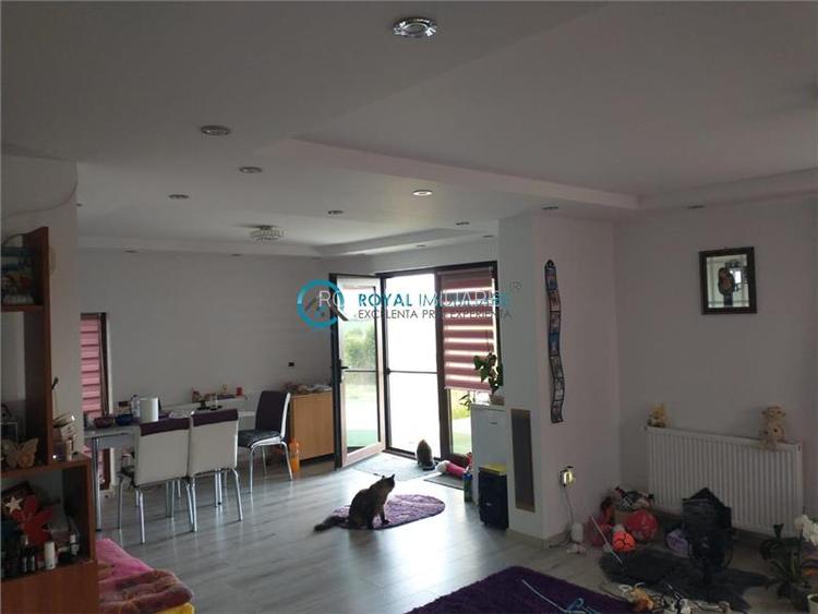 Royal Imobiliare - Vanzare Vila zona Paulesti - 2