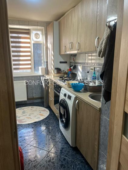 Titan - Apartament 3 camere - renovat - decomandat - mobilat utilat - metrou - 7