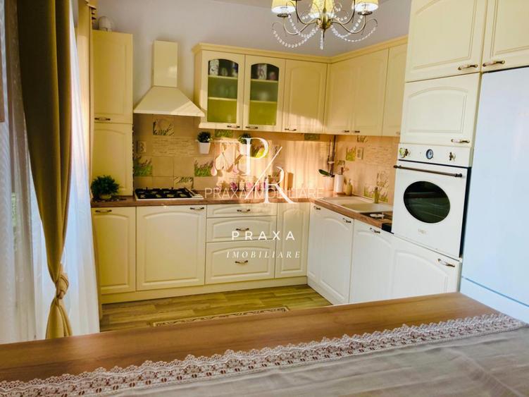 Duplex 120 mp utili ,300 mp teren, piscina, Zona Urusagului! - 2