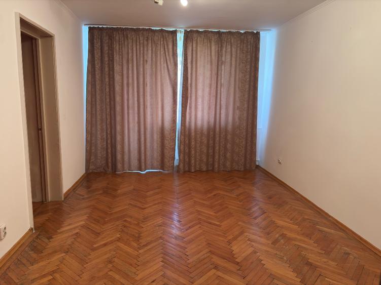 Apartament 2 camere de vânzare – zona Crihala, Drobeta Turnu Severin