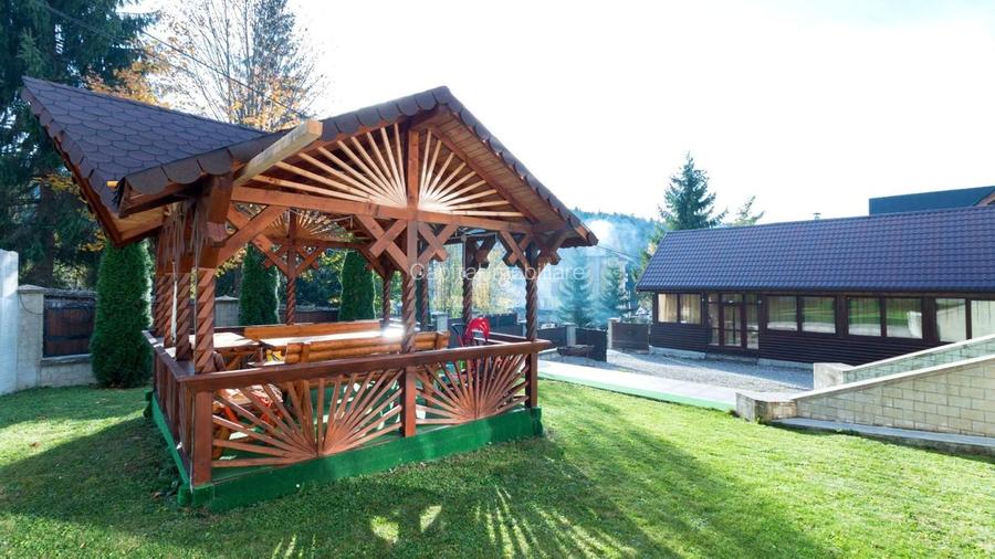 Complex turistic de vânzare, chiar în centrul stațiunii Durău. - 2