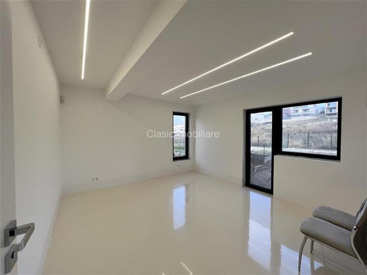 Vanzare casa individuala noua cu 5 camere, teren 565 mp in Iris- zona Voronet - 12