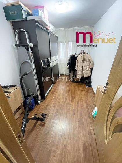 Apartament renovat 4 camere,str.Babadag - 14