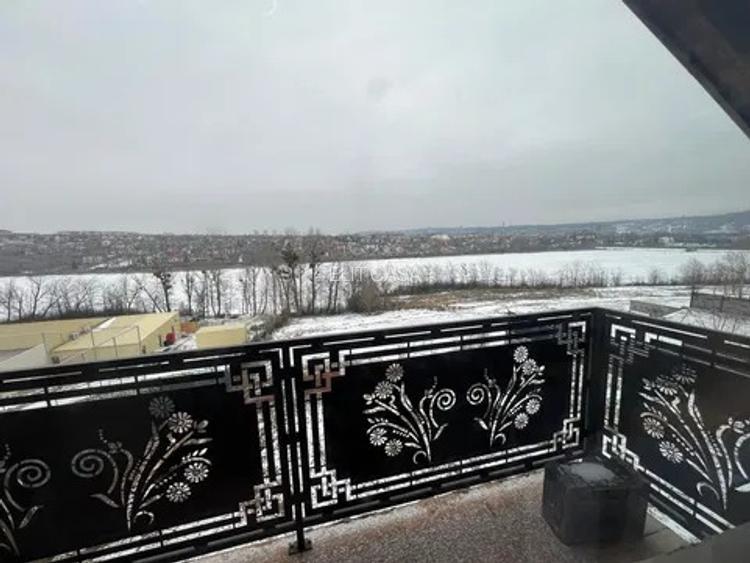 Casa - finisaje LUX, 3 camere, zona Horpaz - 13