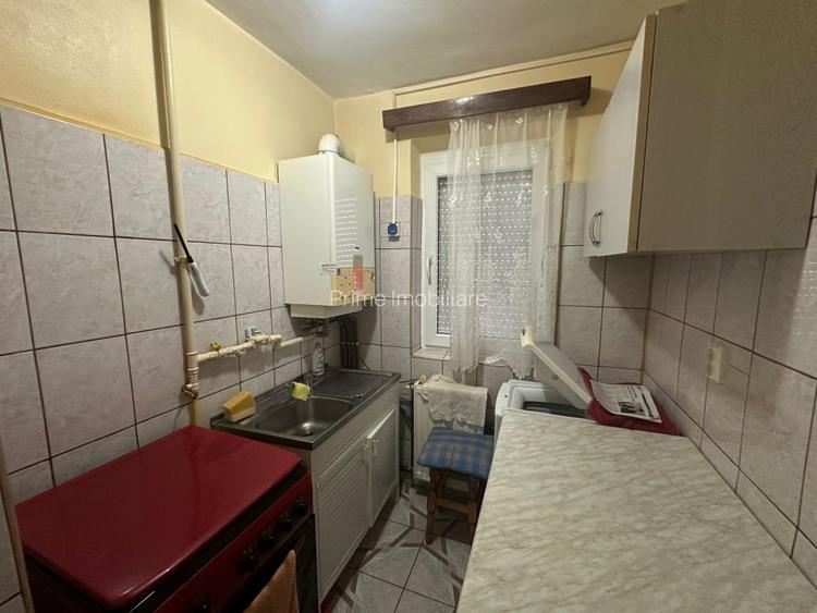 Apartament 2 camere| 39 mp| etaj 3| zona Cugir - 5