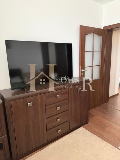 Etajul 1. Bucatarie inchisa. Spatios ! - 4