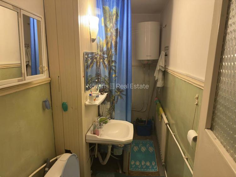 Apartament de vanzare, Sud,  3 camere - 8