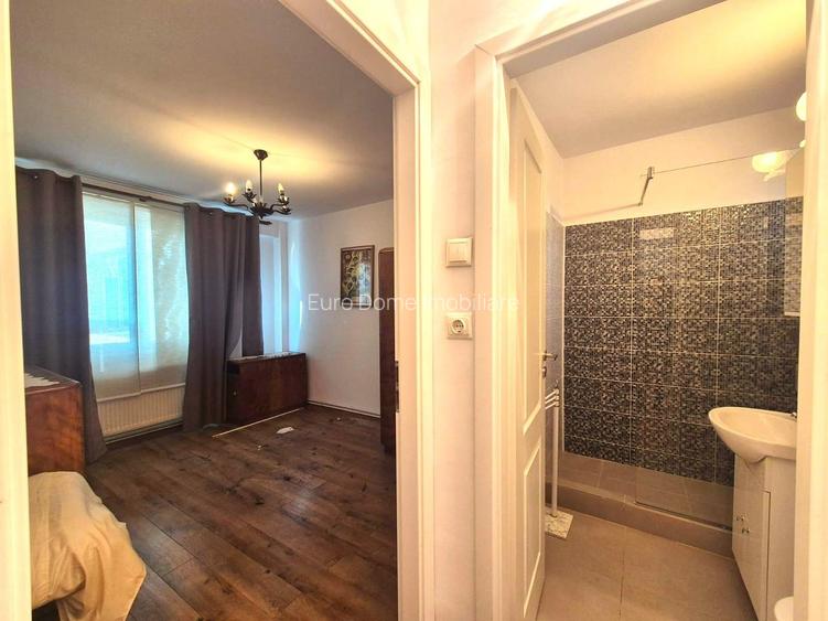 Zona Piata Astra, 3 camere, insorit, cu priveliste. - 8