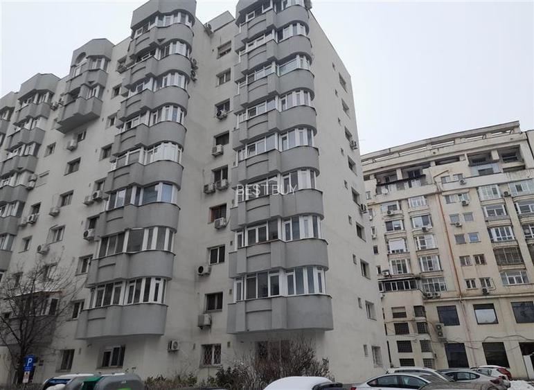 UNIRII, NERVA TRAIAN, ALBA IULIA, 77 MP ETAJ 2/8 BLOC 1991 REABILITAT - 2