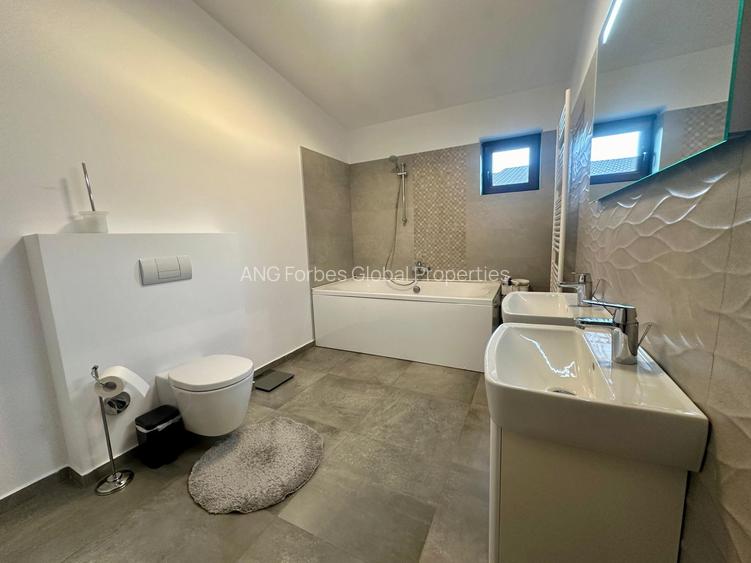 Vilă Elegantă cu Piscină Privată în Corbeanca - 18