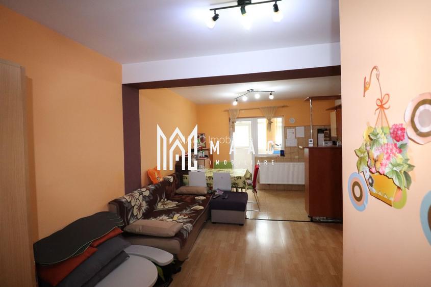Apartament 3 camere  | Etaj 1 | Parcare privata  | Strand II - 9