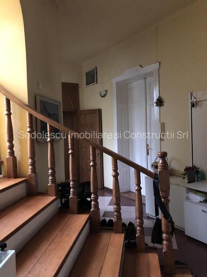 Vila generoasa,destinatii multiple - 13