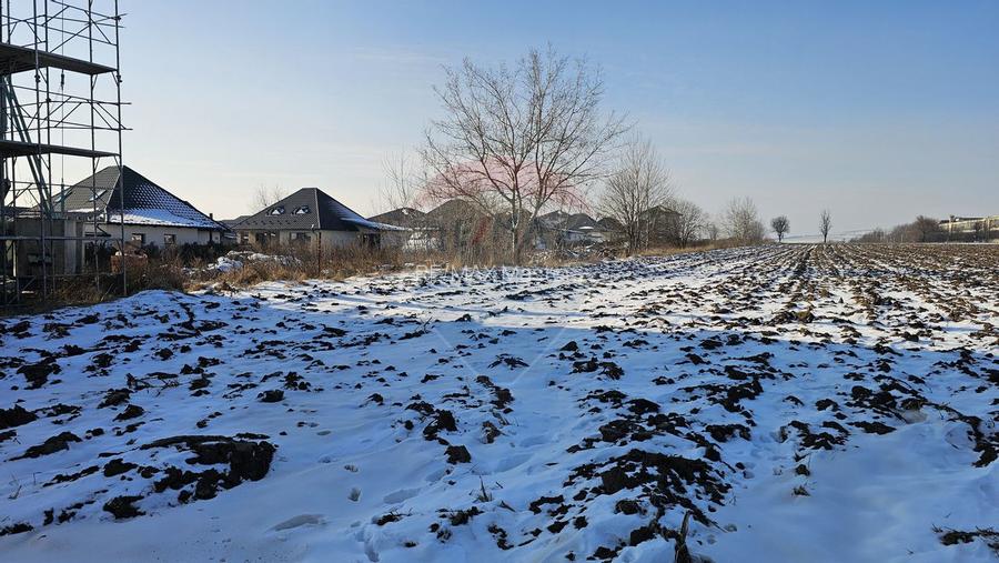 Teren intravilan 2200mp, Suceava / DJ208D - 8