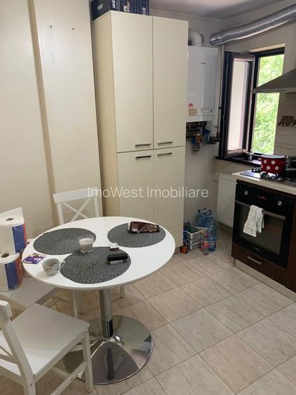 Giroc-Calea Timisoarei | 2 Camere | Etaj 1 | Loc de parcare - 6