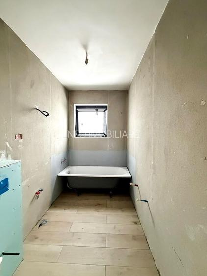 Apartament 1 Camera Bloc Nou- zona Plopi- Comision 0% - 4
