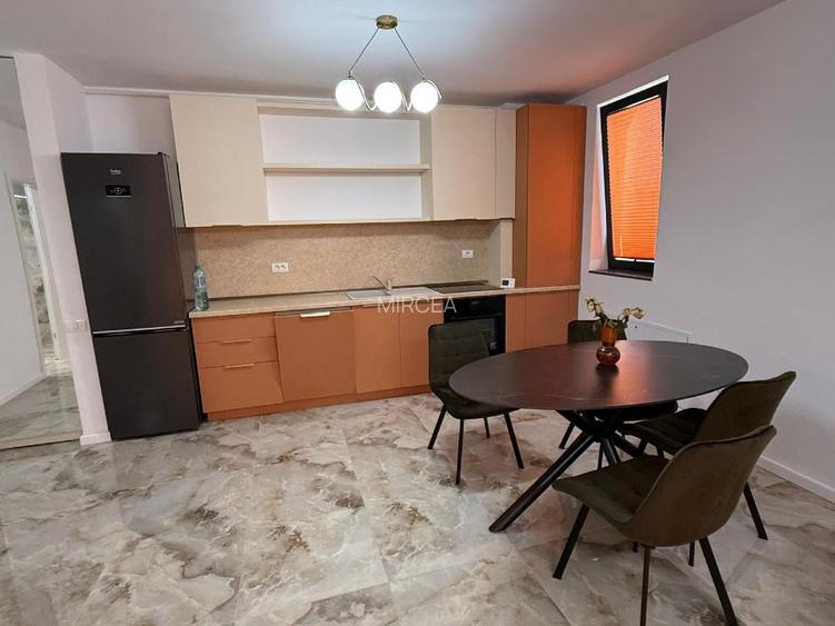 PROPRIETAR, Apart. de 2 camere, Apart. 4 camere, prima inchirie - 3