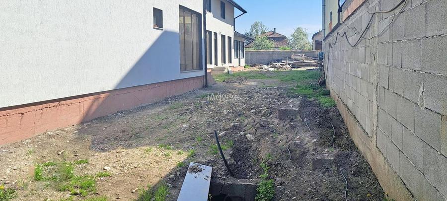 Vila deosebită  cu destinație multiplă - 20